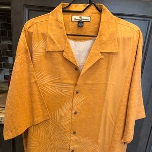 Mens Tommy Bahama button down XL